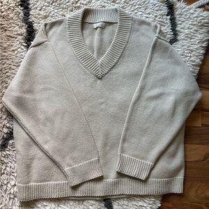 James Street Co Sloane V-Neck